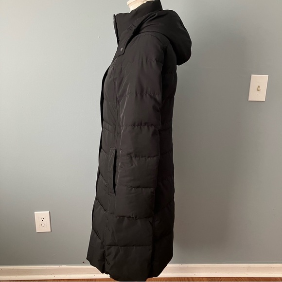 Uniqlo Ultra Warm Down Parka - Picture 5 of 10